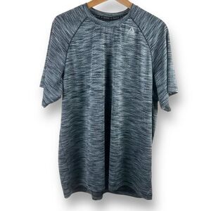 Reebok Mens Heather Gray Athletic Shirt Size XL‎